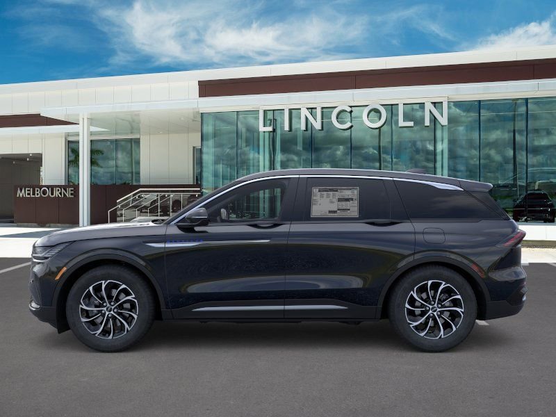 New 2026 Lincoln Nautilus Premier w/ Equipment Group 102A AWD/4WD image 3