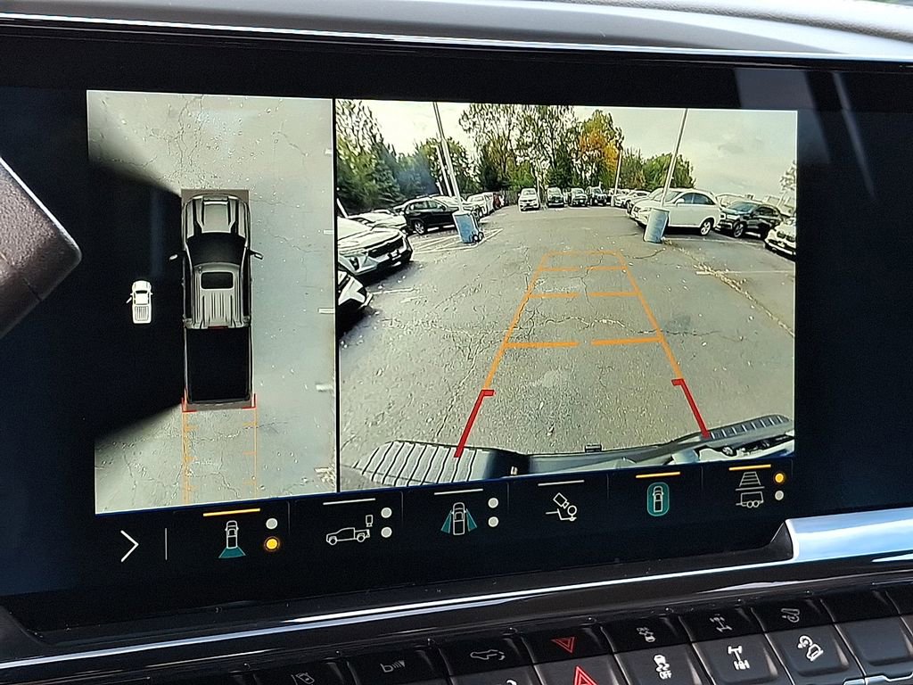 Used 2024 Chevrolet Silverado 2500 ZR2 w/ Technology Package image 16