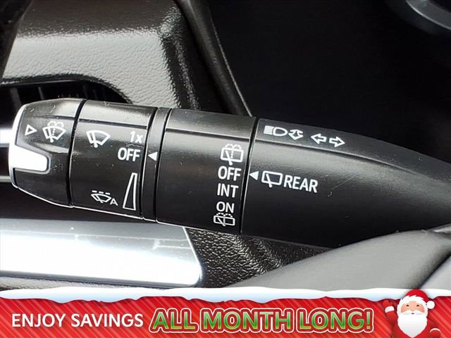 Used 2023 Chevrolet Suburban Premier image 29