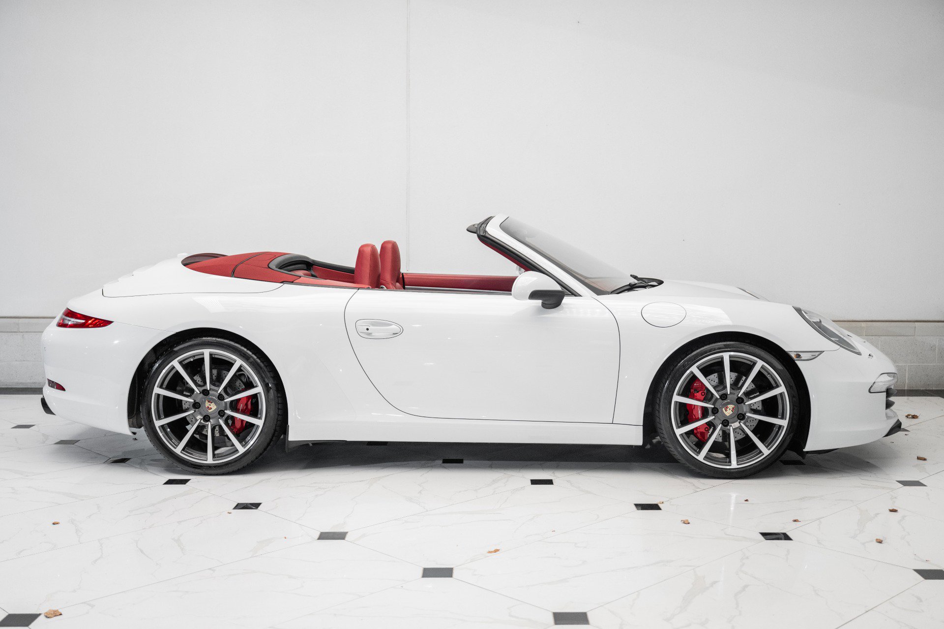 Used 2016 Porsche 911 Carrera S image 6