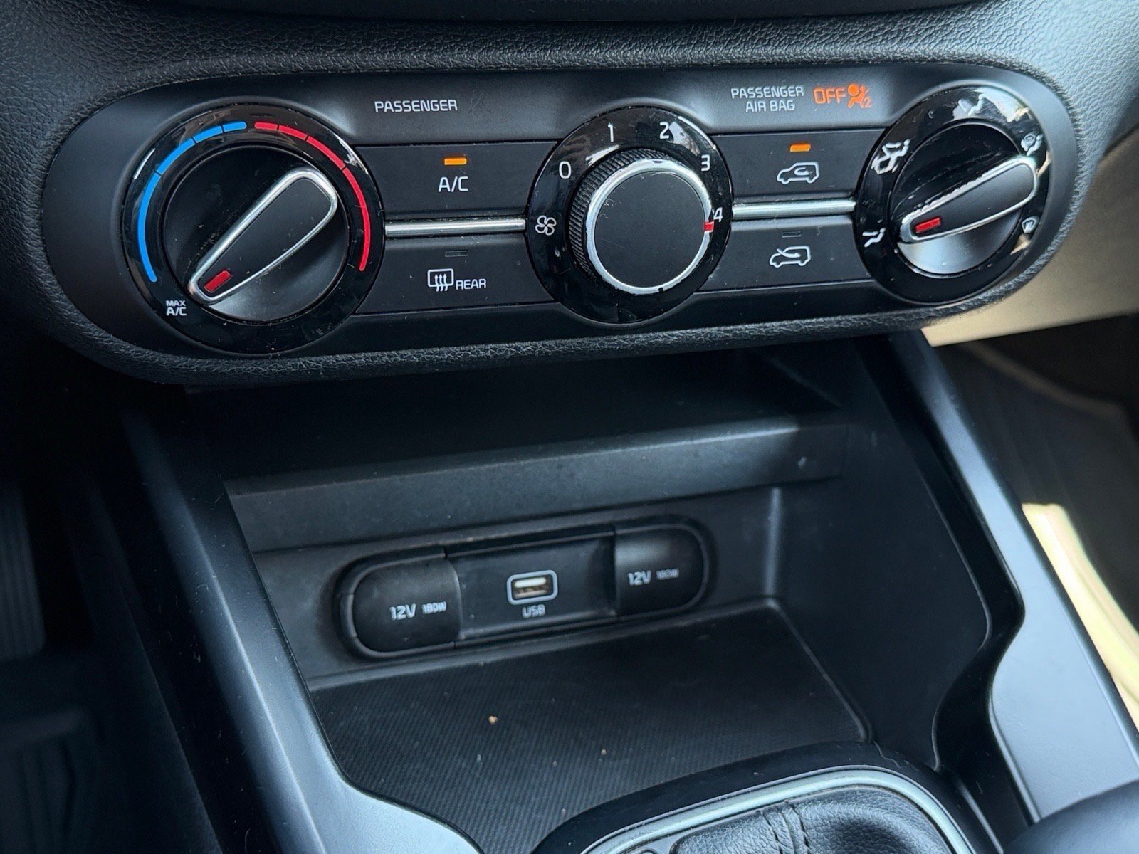 Used 2021 Kia Soul GT-Line FWD image 24