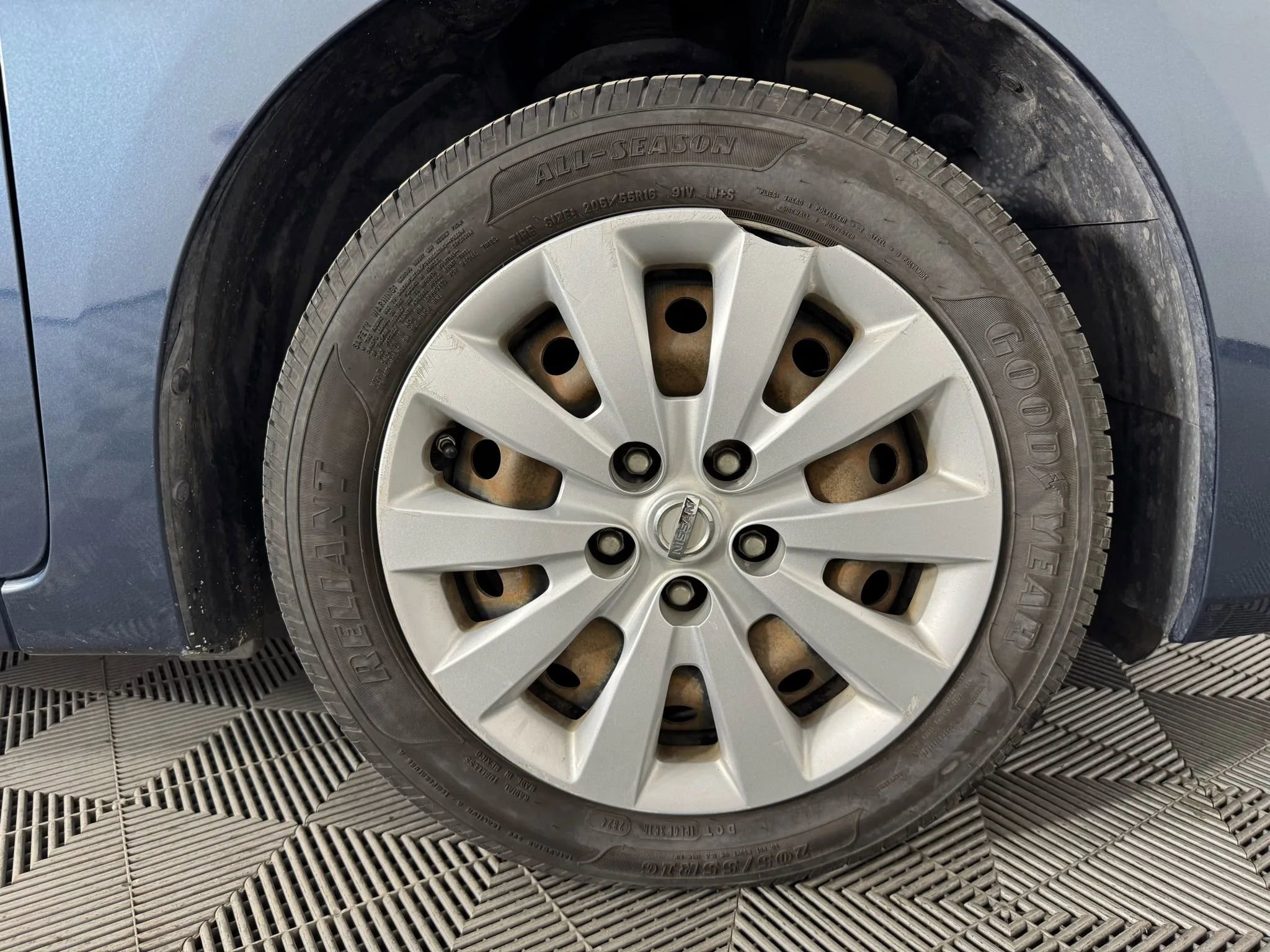 Used 2016 Nissan Sentra SV image 42