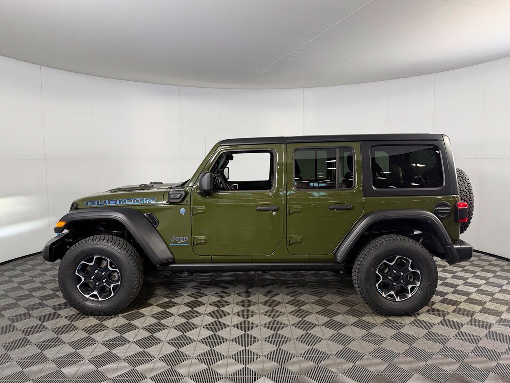 Used 2023 Jeep Wrangler Unlimited Rubicon 4xe w/ Cold Weather Group AWD/4WD image 9