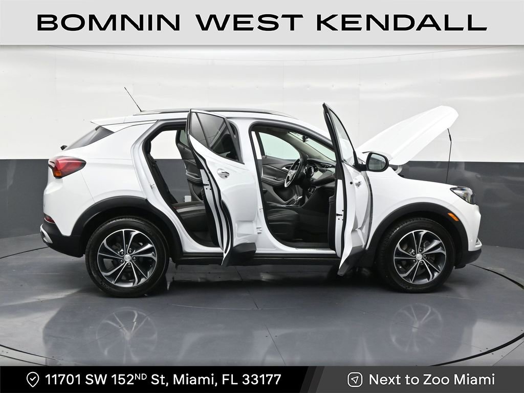 Used 2020 Buick Encore GX Select image 29