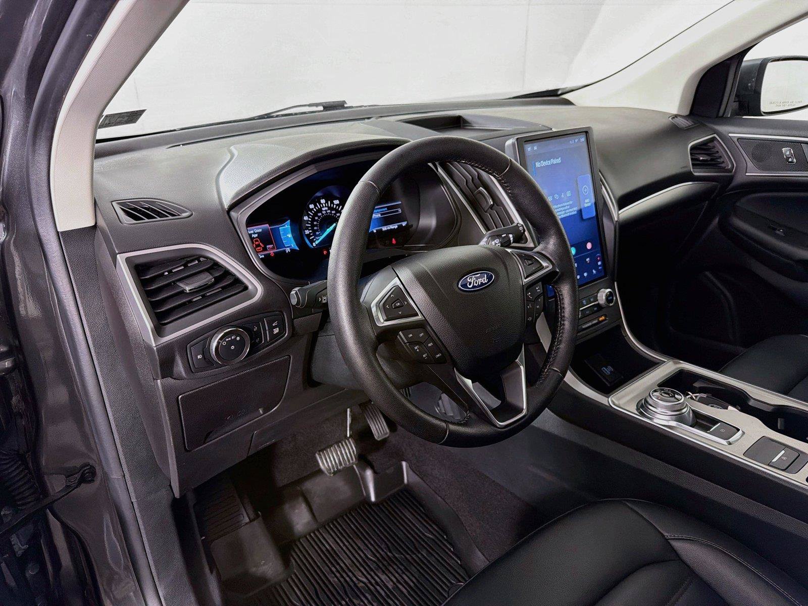 Used 2022 Ford Edge SEL w/ Convenience Package AWD/4WD image 16