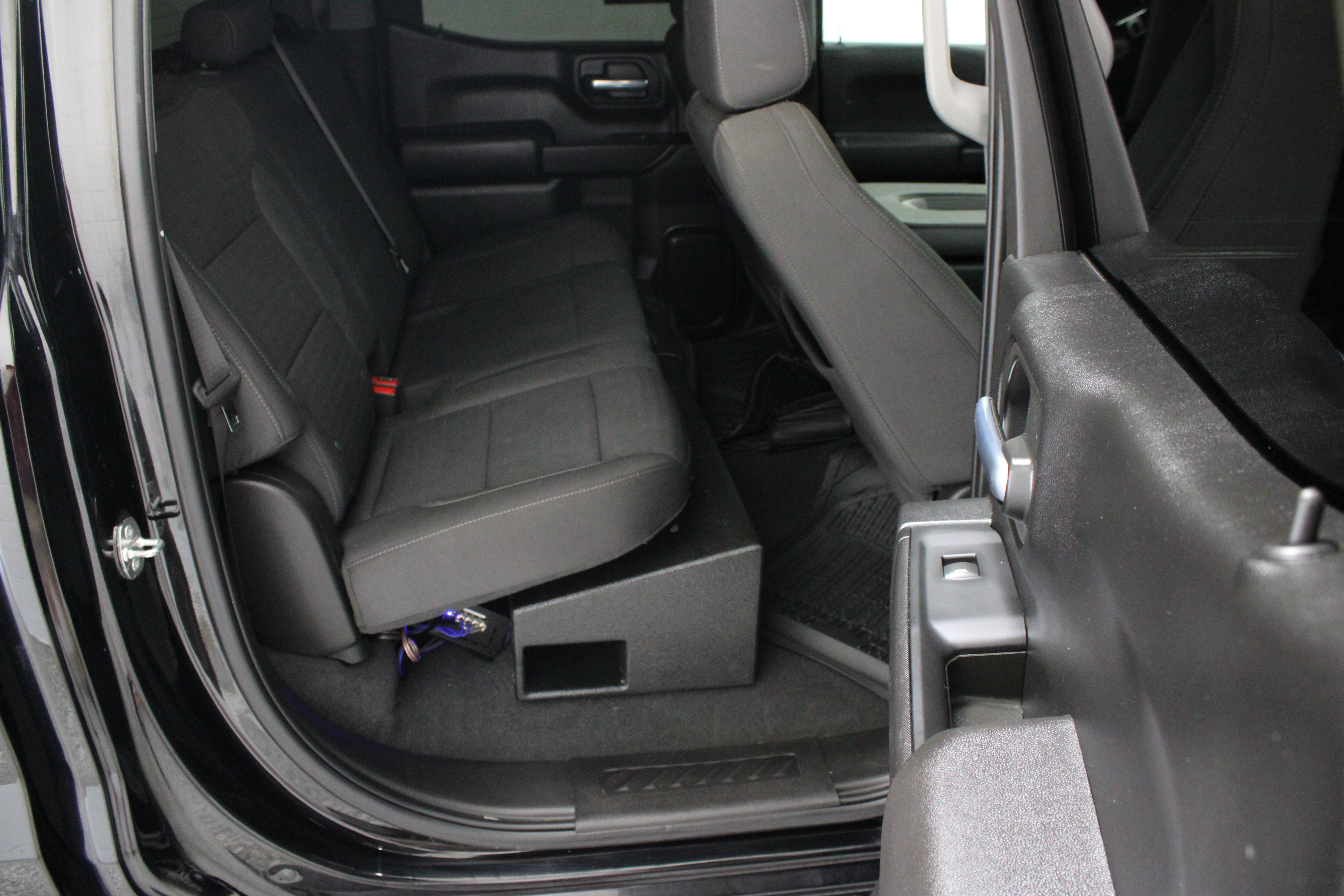 Used 2024 Chevrolet Silverado 1500 Custom RWD image 34