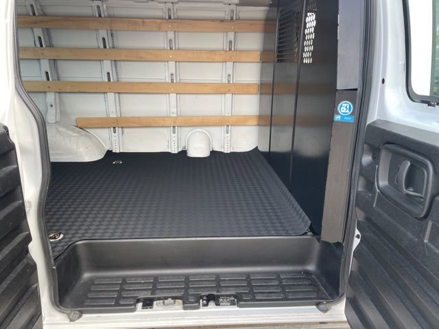 Used 2023 GMC Savana 2500 w/ Driver Convenience Package image 19