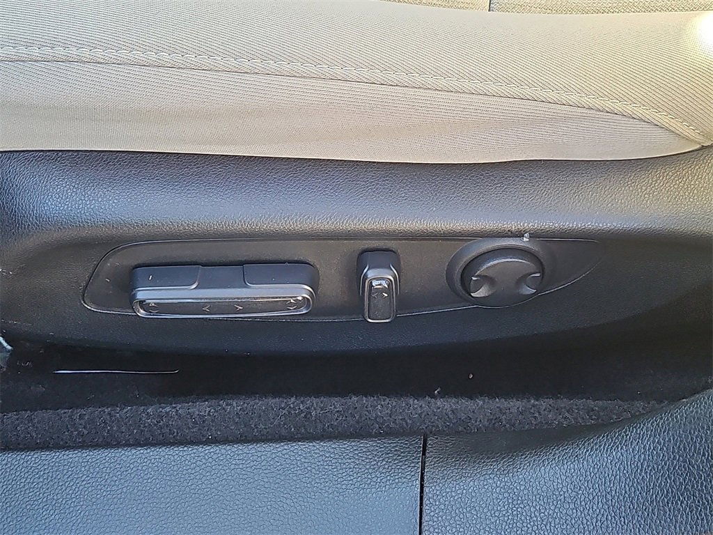 Certified 2023 Honda Accord EX image 19