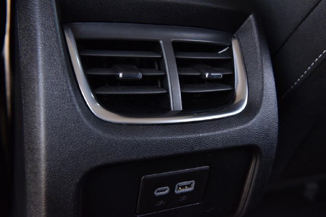 Used 2025 Chevrolet Blazer LT AWD/4WD image 20