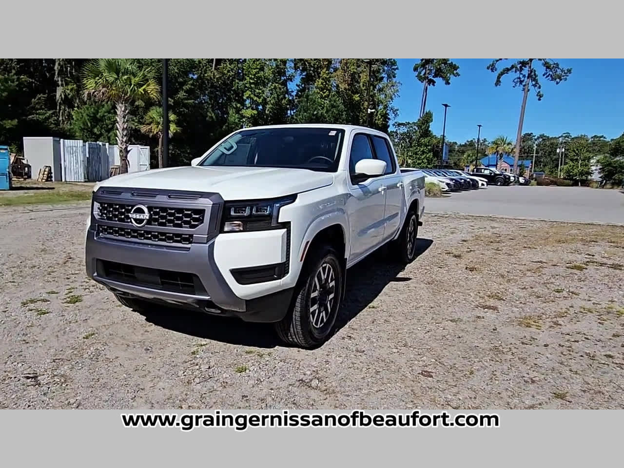 New 2026 Nissan Frontier SV image 21