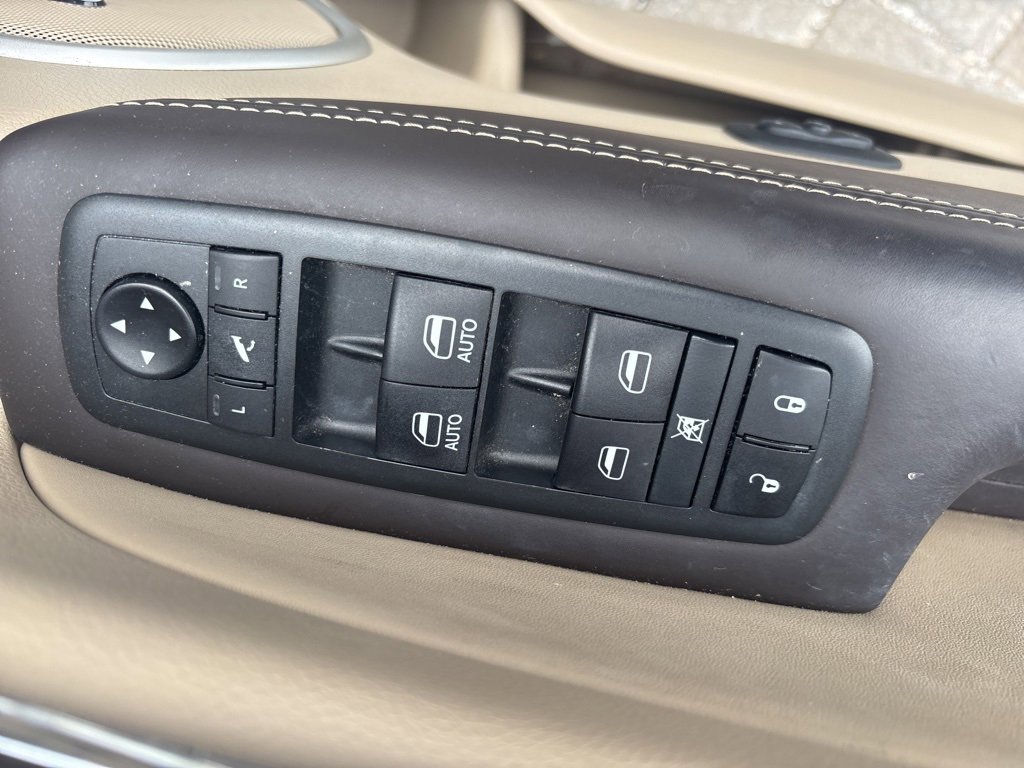 Used 2020 Jeep Grand Cherokee Summit image 15