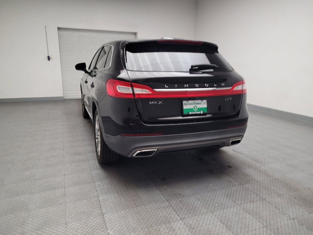 Used 2017 Lincoln MKX Reserve image 6