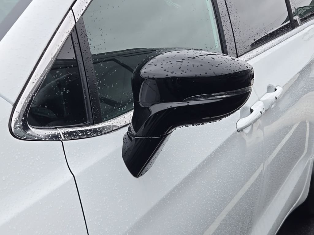 New 2026 Chrysler Voyager LX image 4