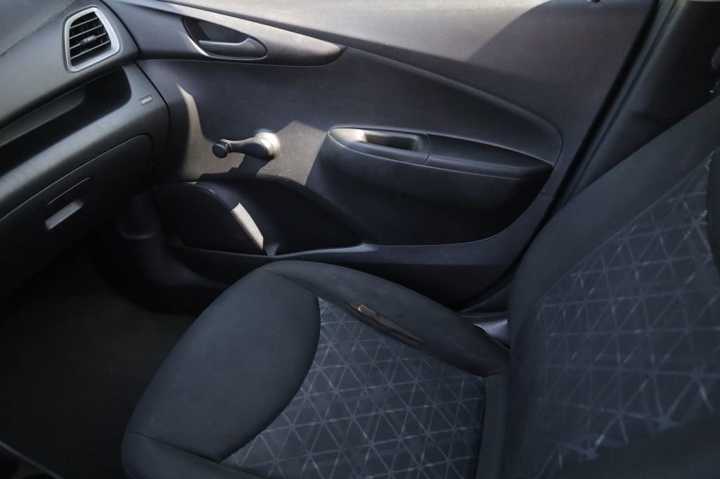 Used 2020 Chevrolet Spark LS FWD image 9