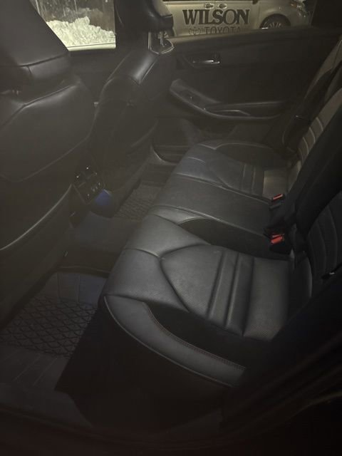 Used 2022 Toyota Avalon Touring w/ Advanced Safety Package image 7