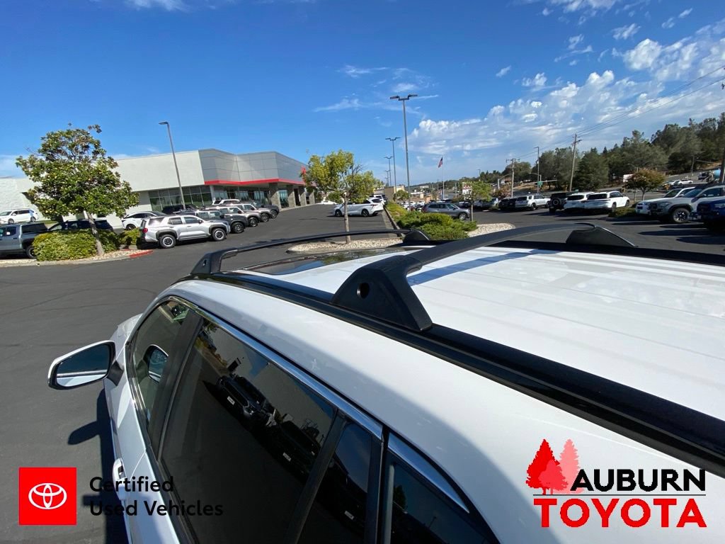 Certified 2021 Toyota RAV4 XLE w/ Convenience Package AWD/4WD image 10