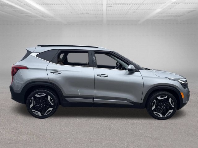 Used 2024 Kia Seltos SX AWD/4WD image 11