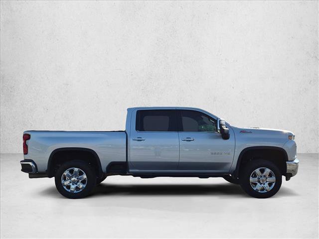 Used 2021 Chevrolet Silverado 2500 LTZ w/ LTZ Convenience Package AWD/4WD image 4