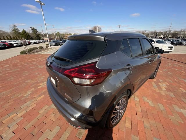 Used 2022 Nissan Kicks SV image 34