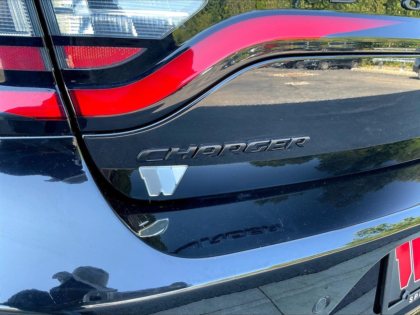 Used 2021 Dodge Charger SXT w/ Blacktop Package RWD image 24
