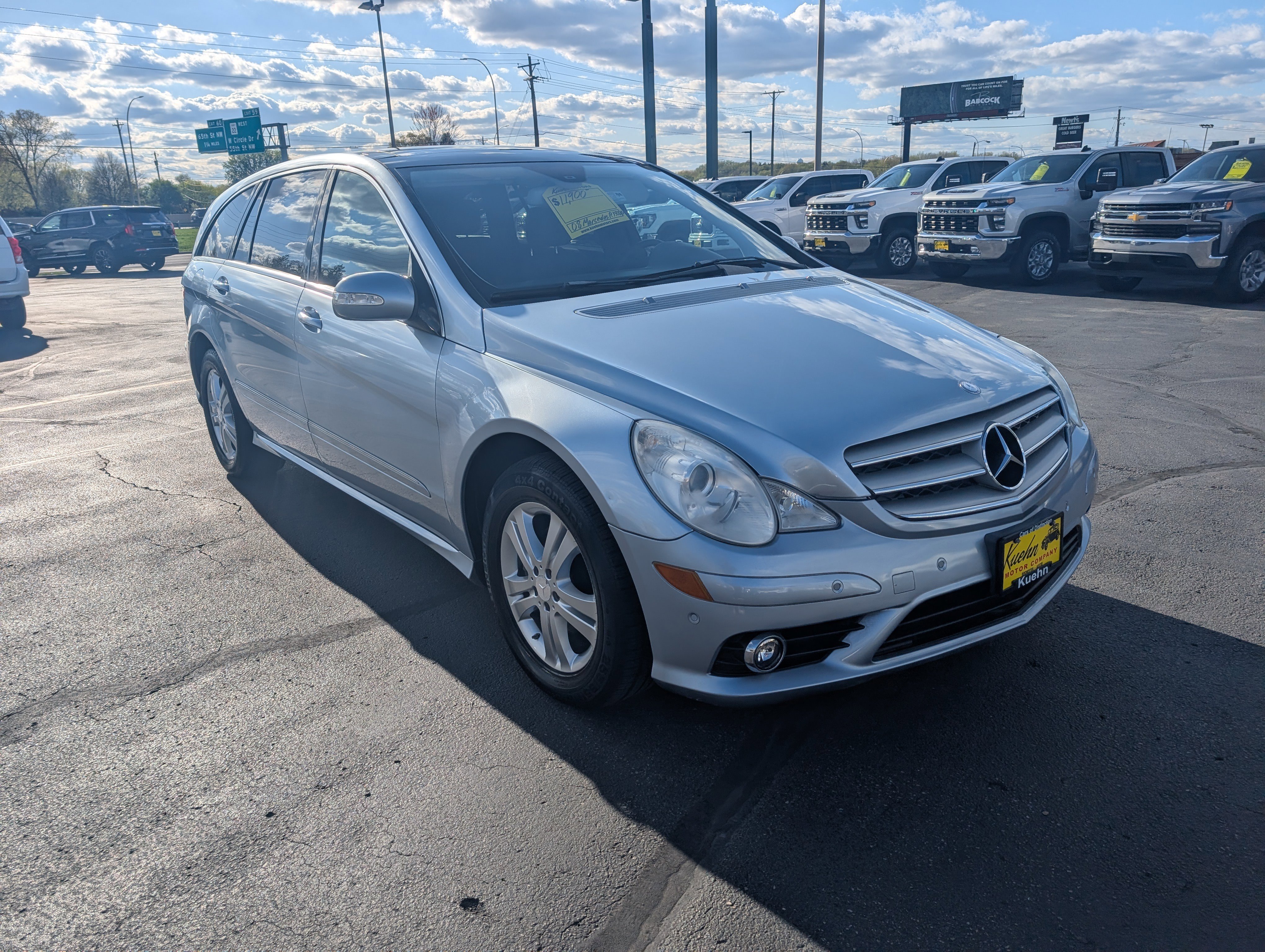 Used 2008 Mercedes-Benz R 350 4MATIC image 2
