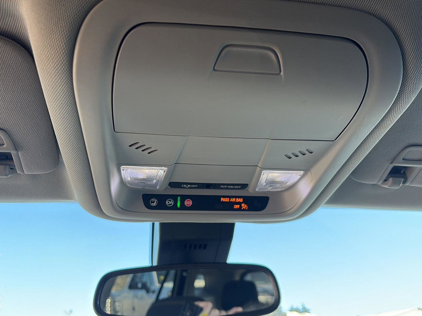 Used 2020 GMC Terrain SLE image 19