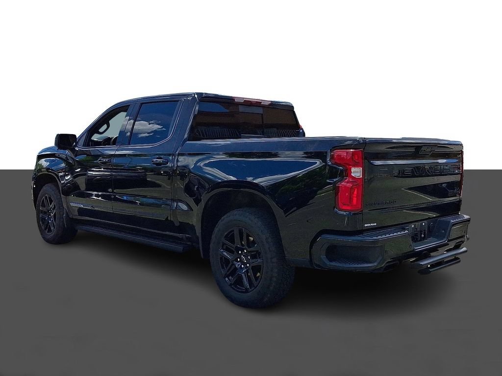 Used 2024 Chevrolet Silverado 1500 High Country w/ Midnight Edition AWD/4WD image 5