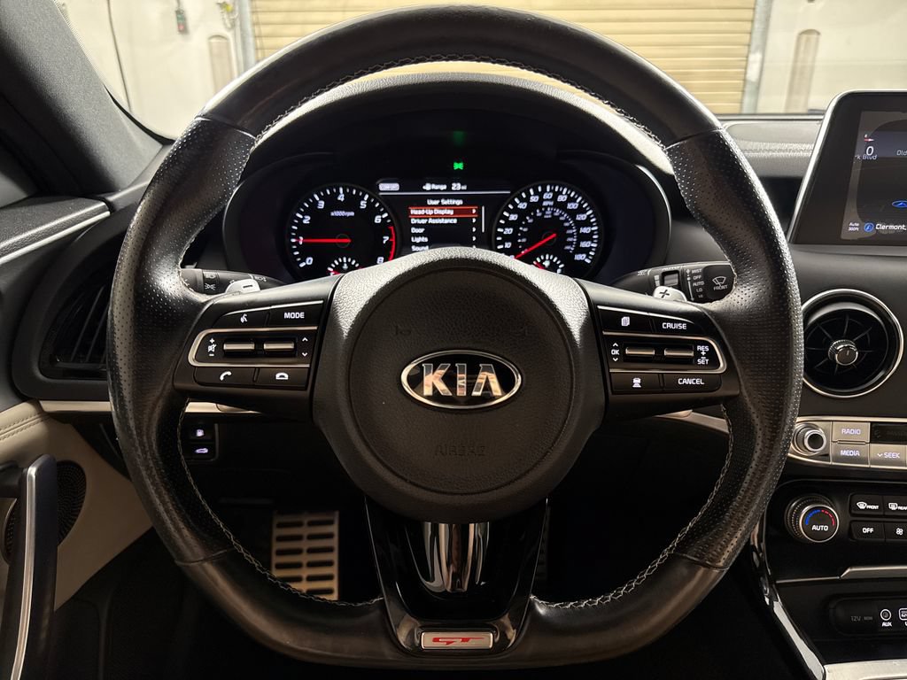 Used 2018 Kia Stinger GT2 AWD/4WD image 14