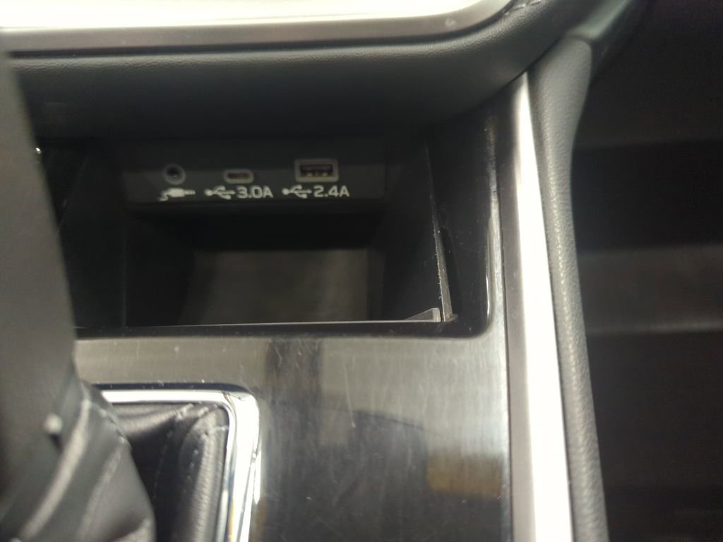 Used 2024 Subaru Outback Limited AWD/4WD image 18