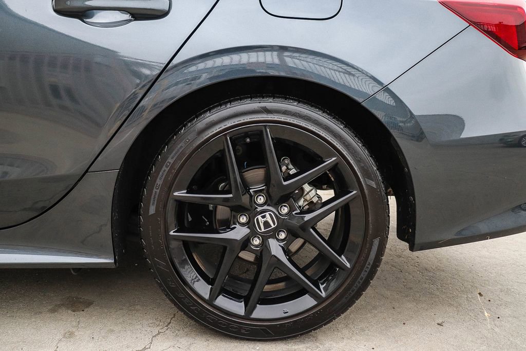 Used 2025 Honda Civic Sport image 10