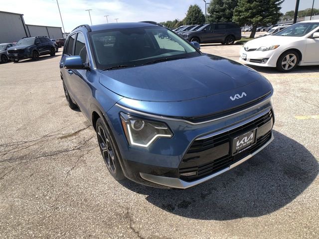 New 2025 Kia Niro EX Touring
