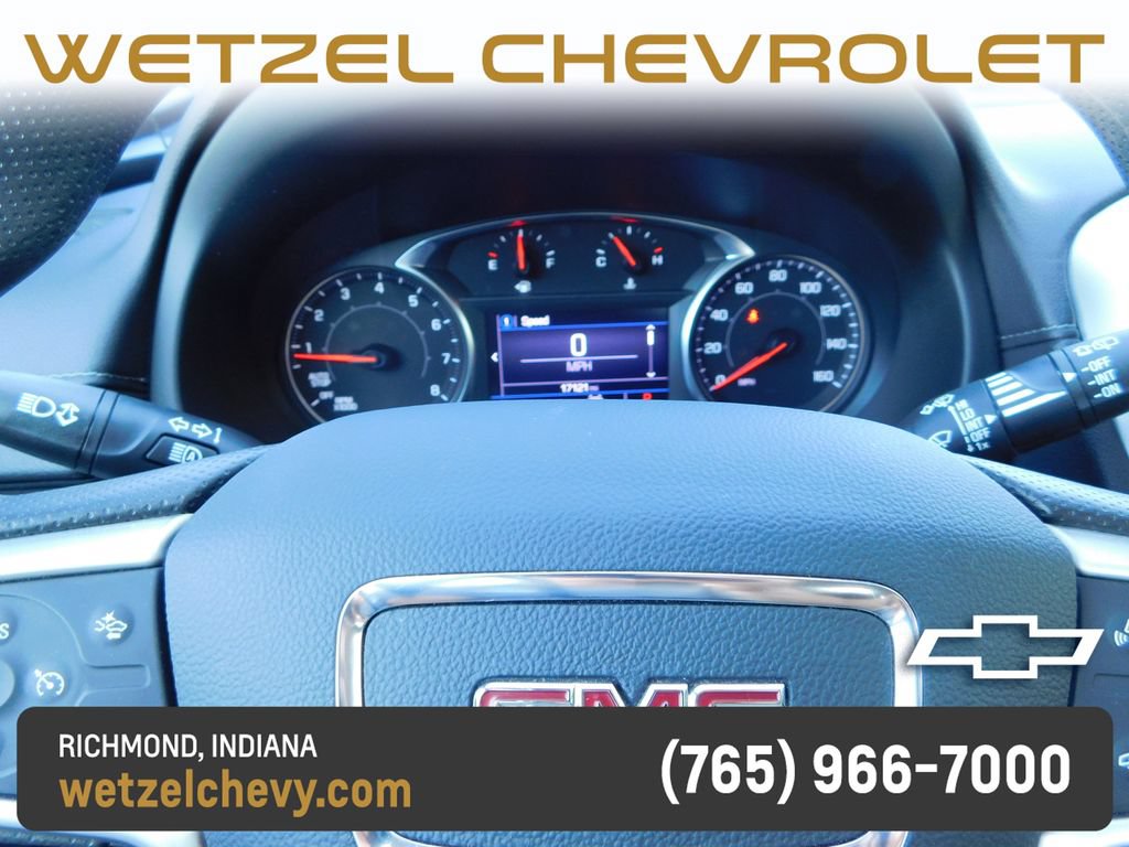 Used 2023 GMC Terrain SLE w/ Driver Convenience Package FWD image 31