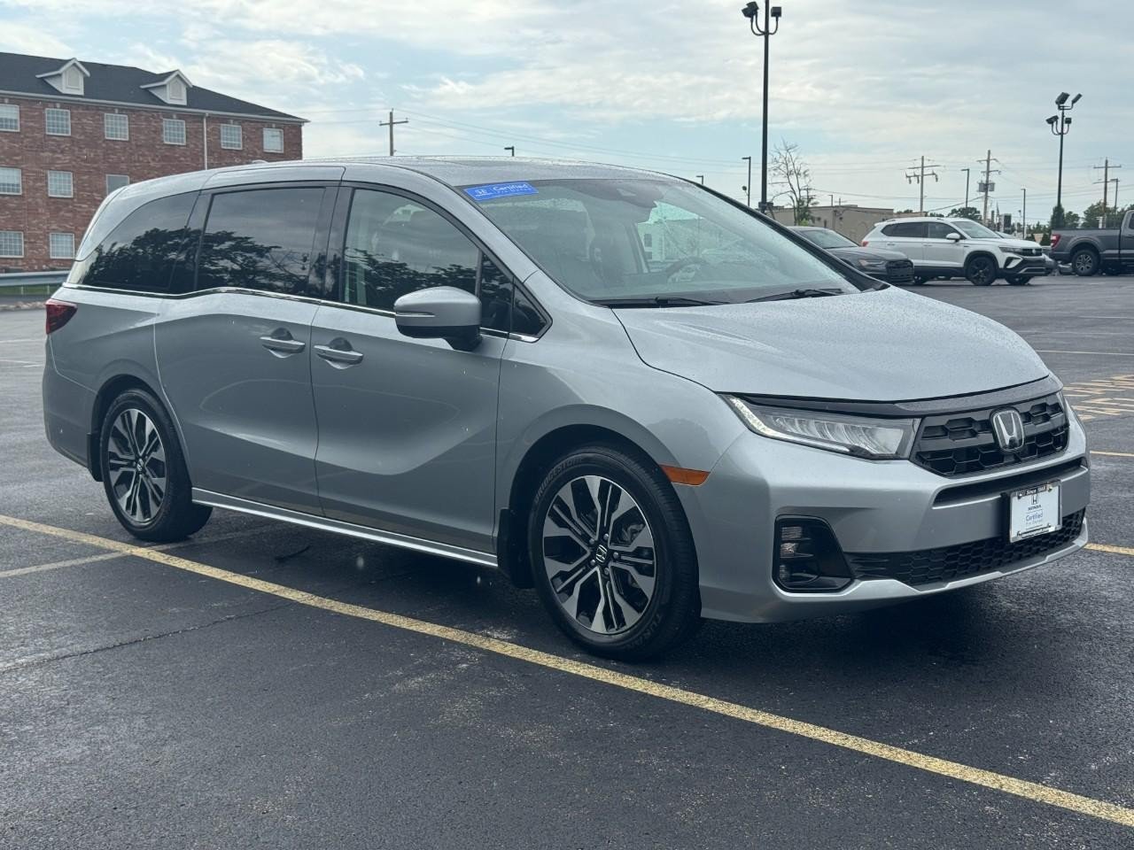 Certified 2026 Honda Odyssey Elite image 2