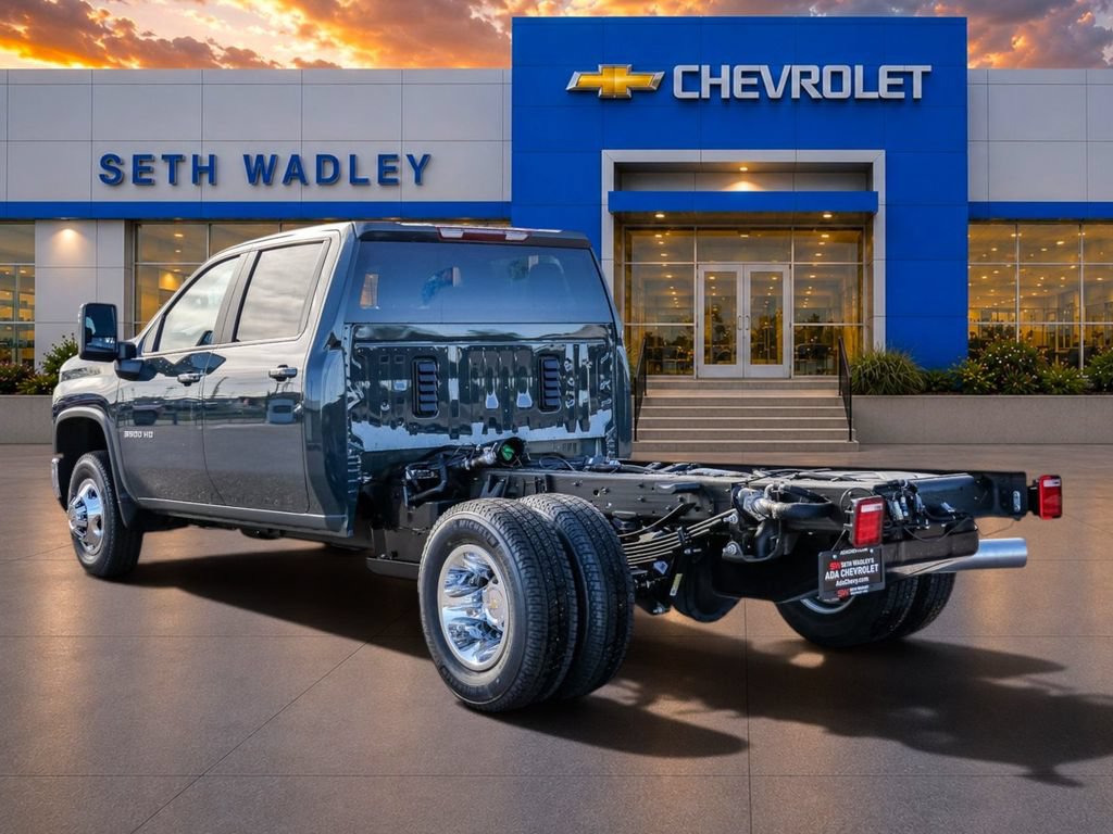 New 2026 Chevrolet Silverado 3500 LT w/ Convenience Package AWD/4WD image 5