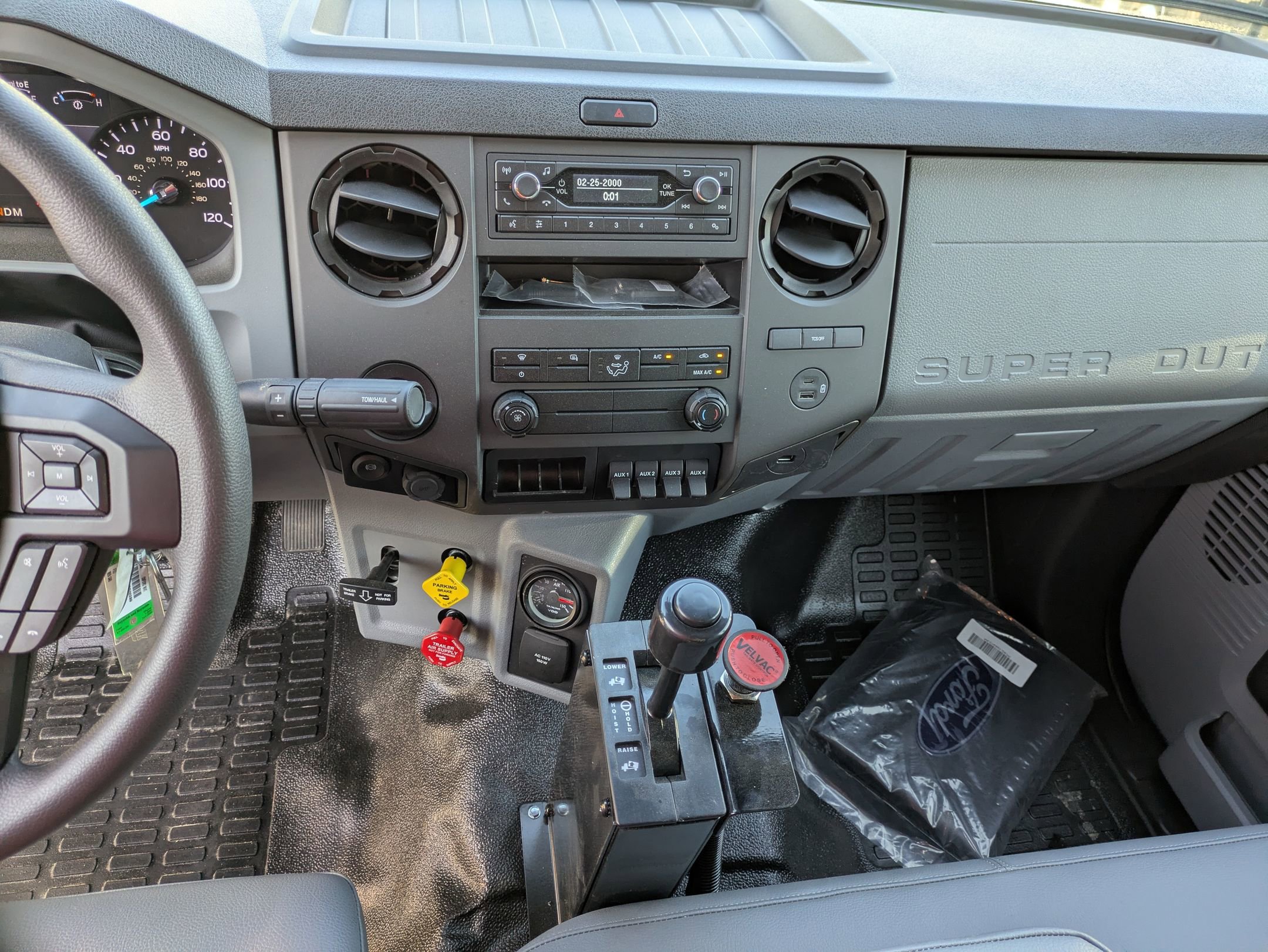 New 2027 Ford F750 2WD Regular Cab Super Duty image 21