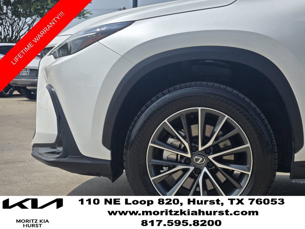 Used 2024 Lexus NX 250 FWD image 14