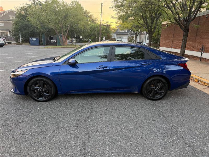 Used 2023 Hyundai Elantra SEL FWD image 13