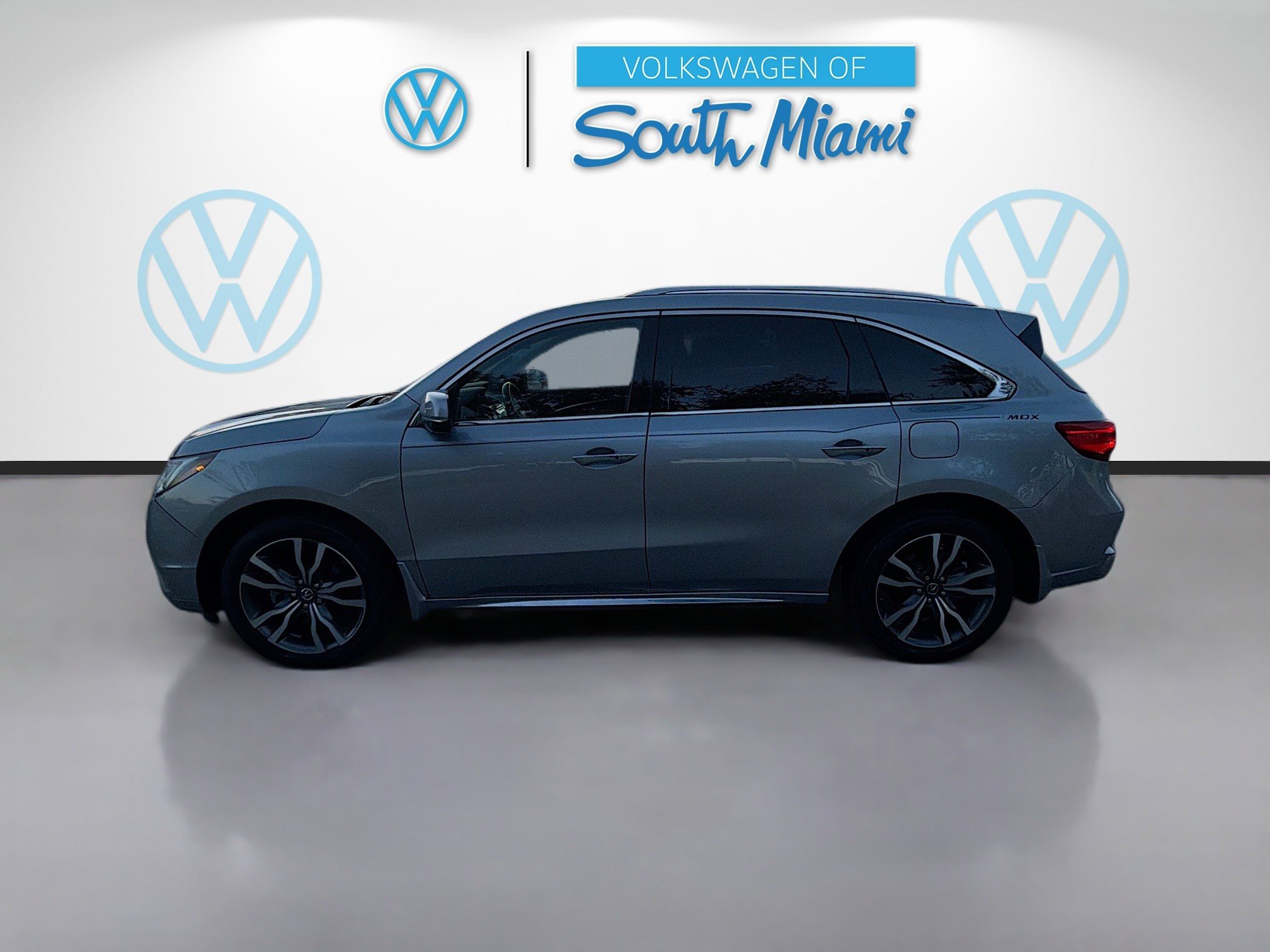 Used 2019 Acura MDX FWD w/ Advance Package image 4