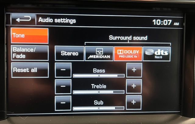 Used 2015 Land Rover Range Rover Supercharged AWD/4WD image 36