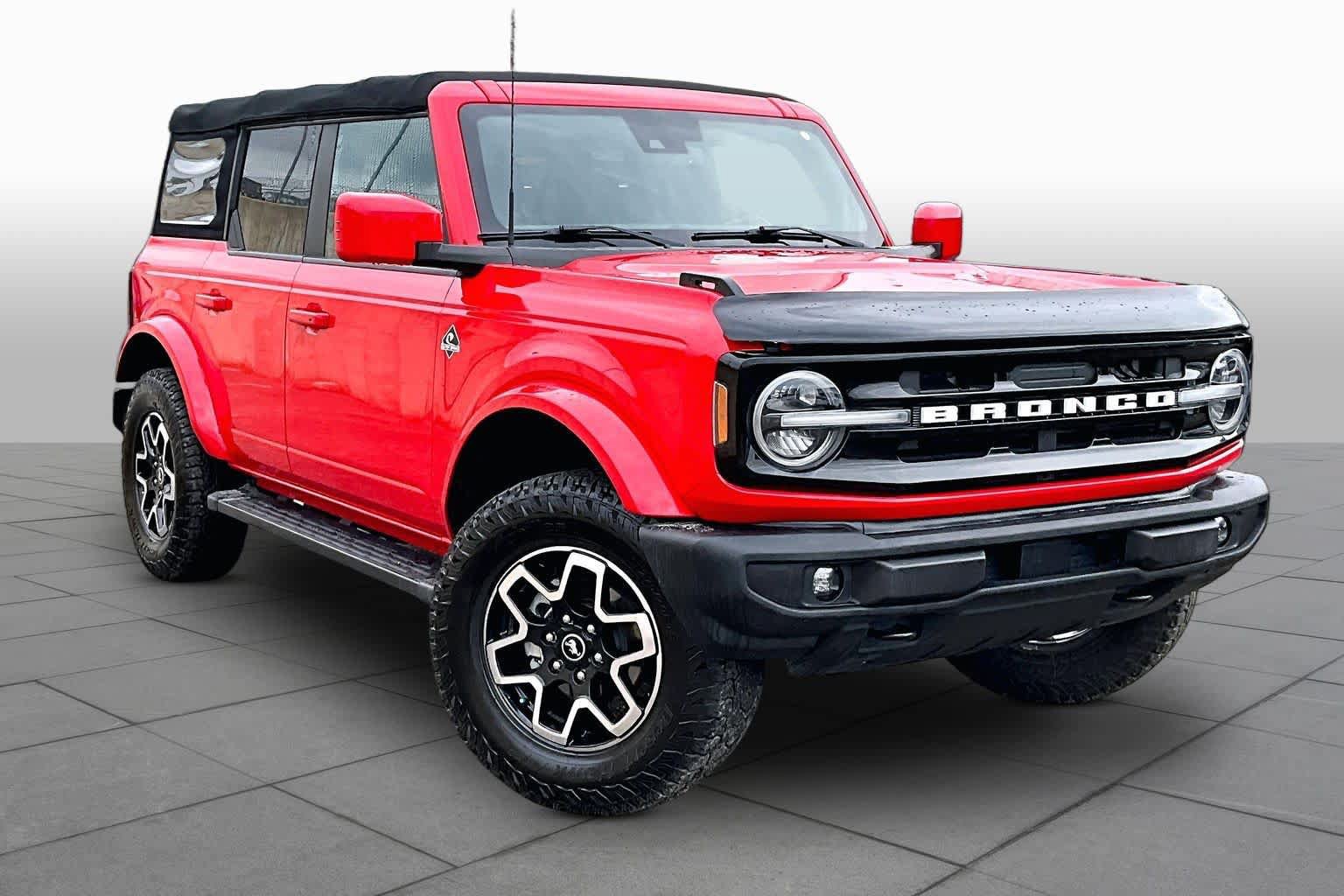 Used 2022 Ford Bronco Outer Banks AWD/4WD image 3