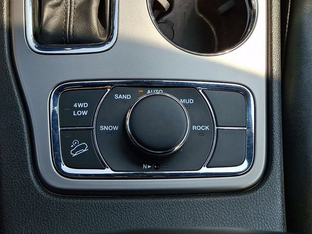 Used 2022 Jeep Grand Cherokee Limited AWD/4WD image 24