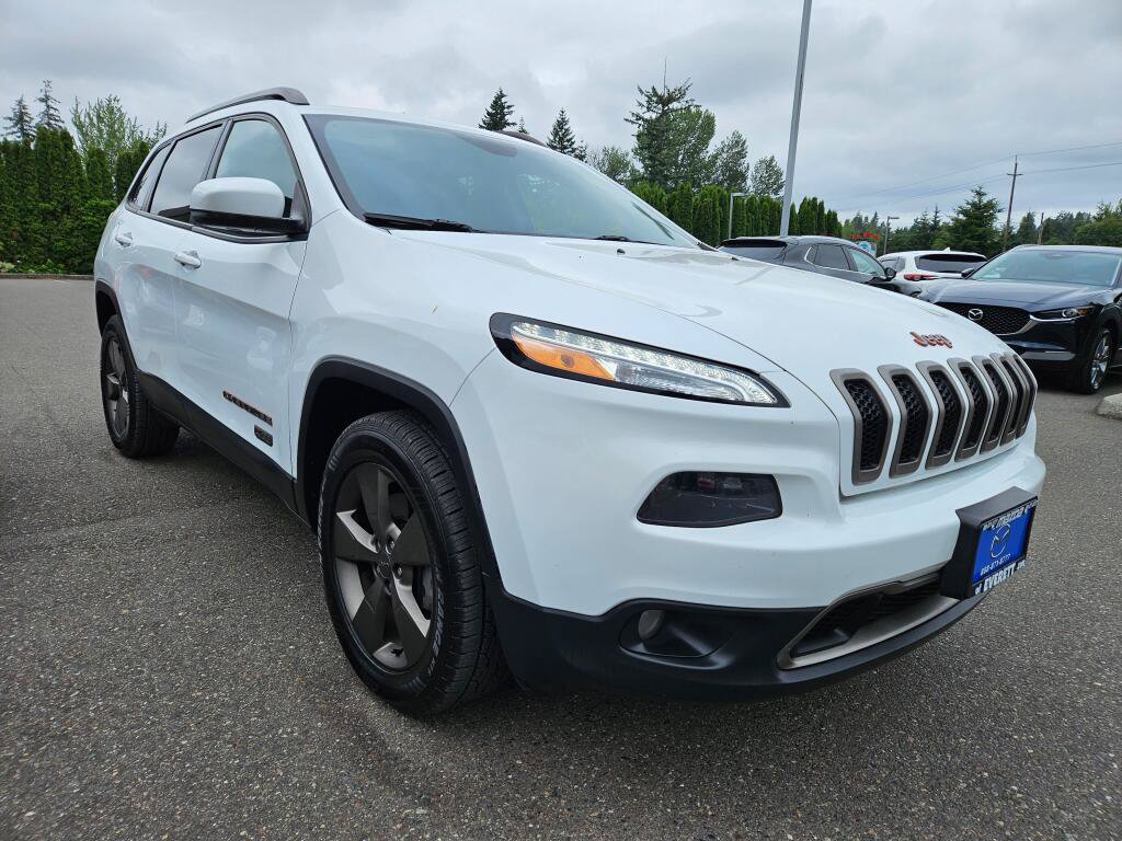 Used 2017 Jeep Cherokee 75th Anniversary AWD/4WD image 6