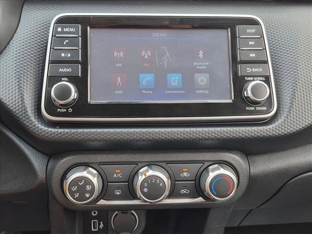 Used 2024 Nissan Kicks S FWD image 12