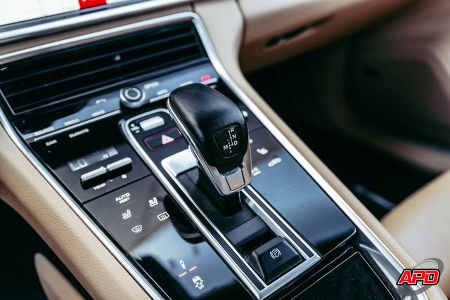 Used 2018 Porsche Panamera 4S AWD/4WD image 15