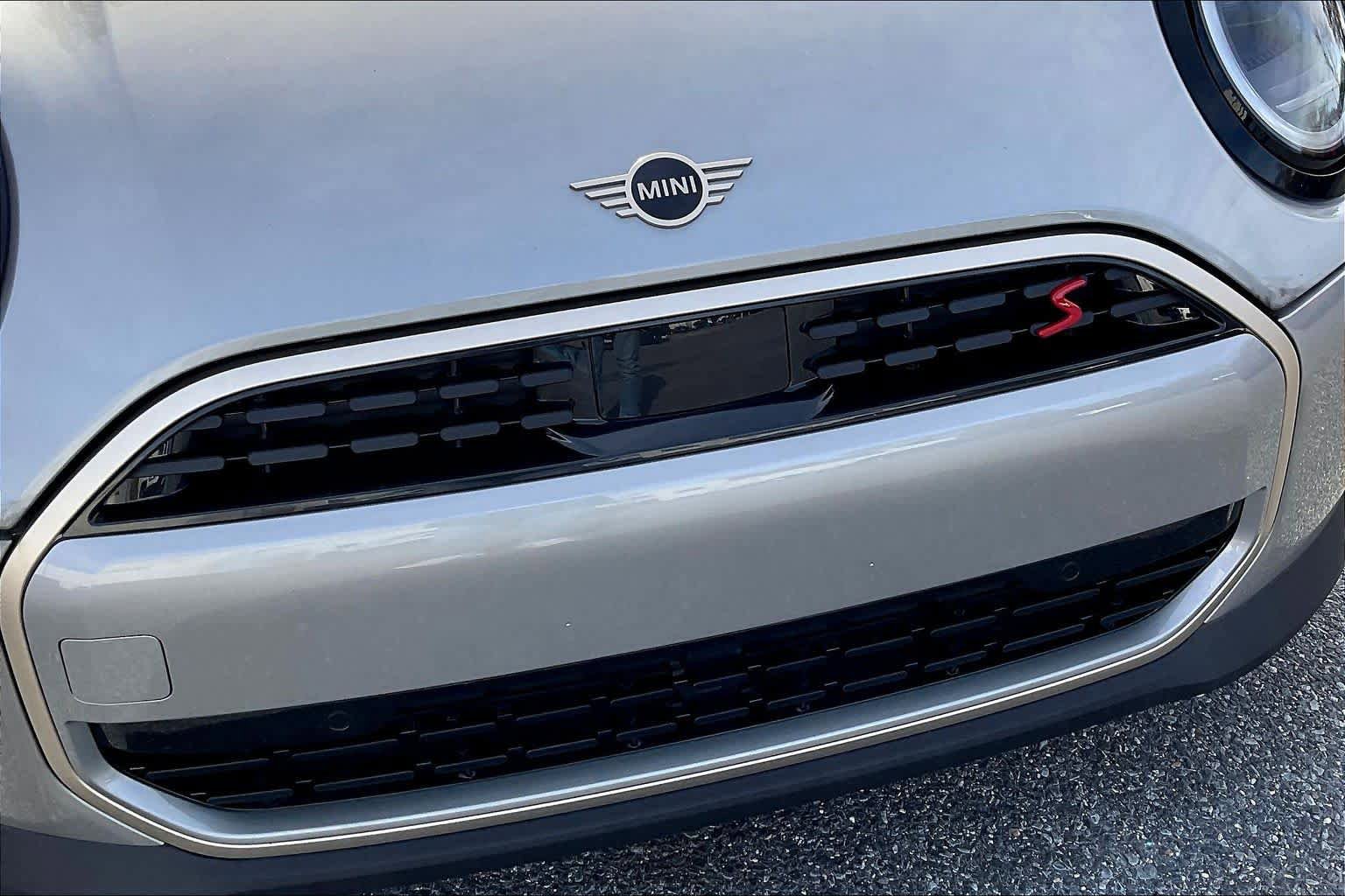 Used 2025 MINI Cooper S image 31