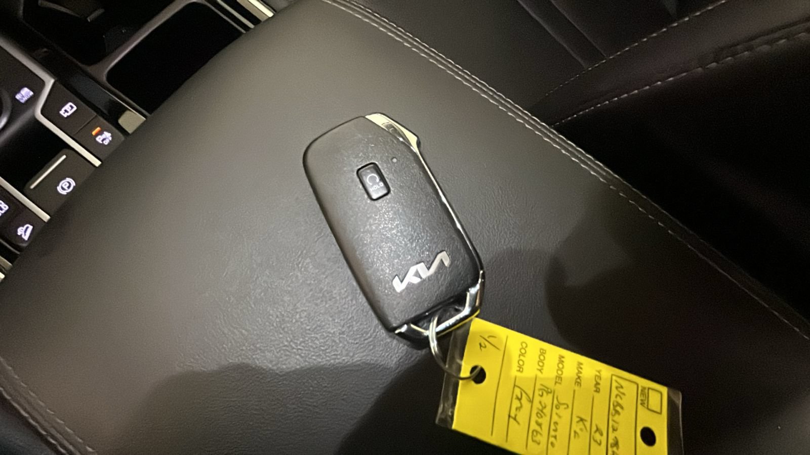 Used 2023 Kia Sorento SX AWD/4WD image 25