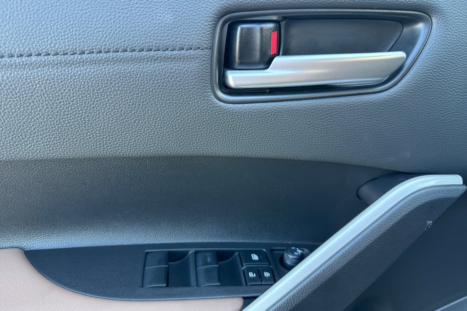 New 2026 Toyota Corolla Cross XLE image 13