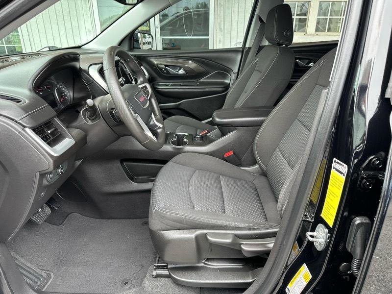 Used 2022 GMC Terrain SLE AWD/4WD image 13