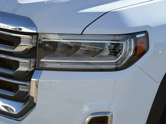 Used 2020 GMC Acadia SLE w/ Driver Convenience Package FWD image 9