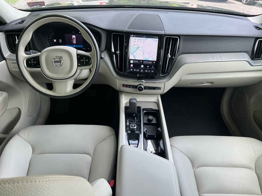 Certified 2023 Volvo XC60 B5 Plus w/ Climate Package AWD/4WD image 24